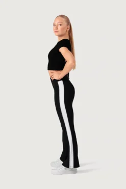 Girls Contrast Flared Legging