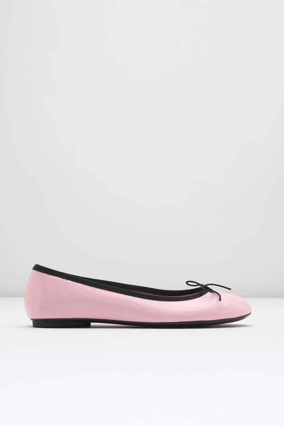 Ladies Amalthea Ballet Flats